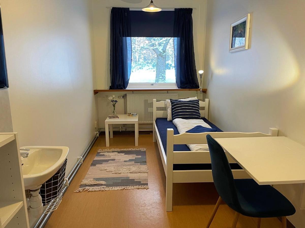 Haellefors Vandrarhem-Hostel & Kanotcenter מראה חיצוני תמונה