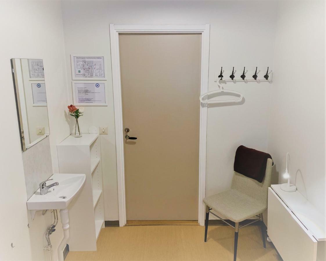 Haellefors Vandrarhem-Hostel & Kanotcenter מראה חיצוני תמונה